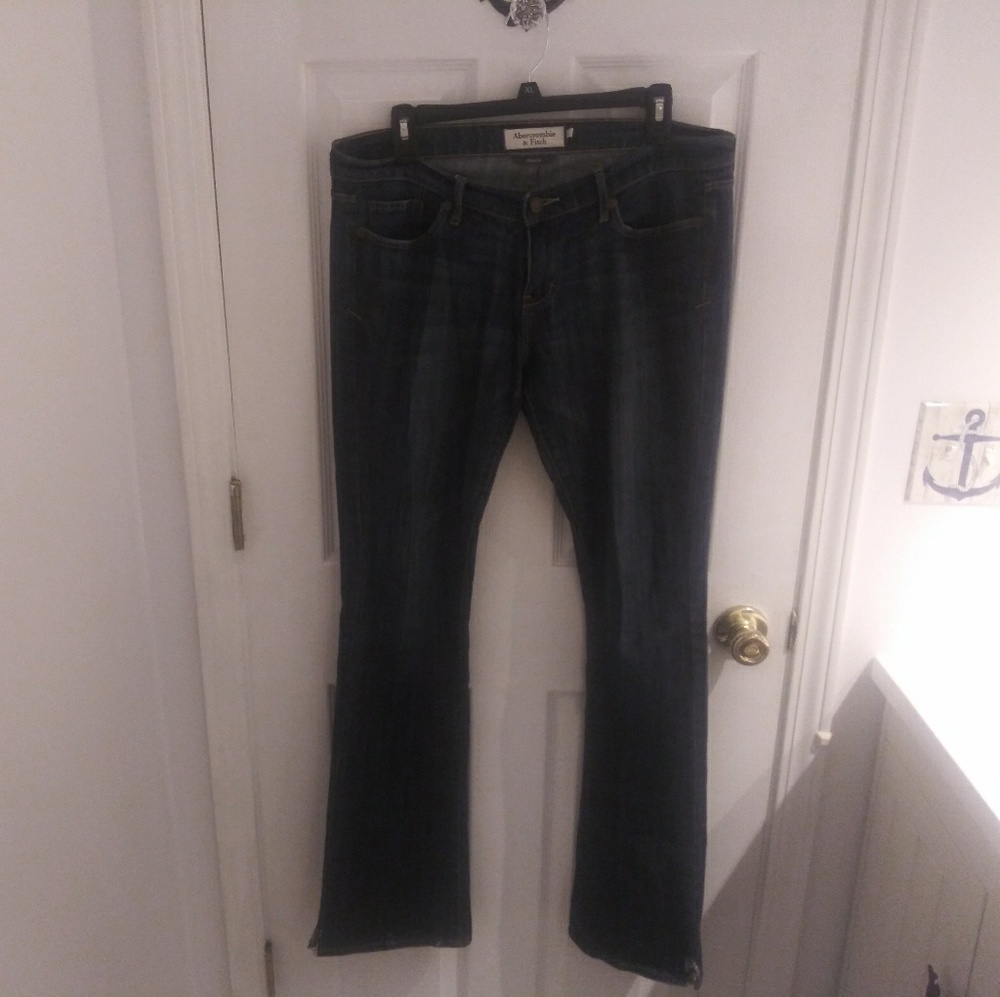 Abercrombie & Fitch Bootcut Jeans